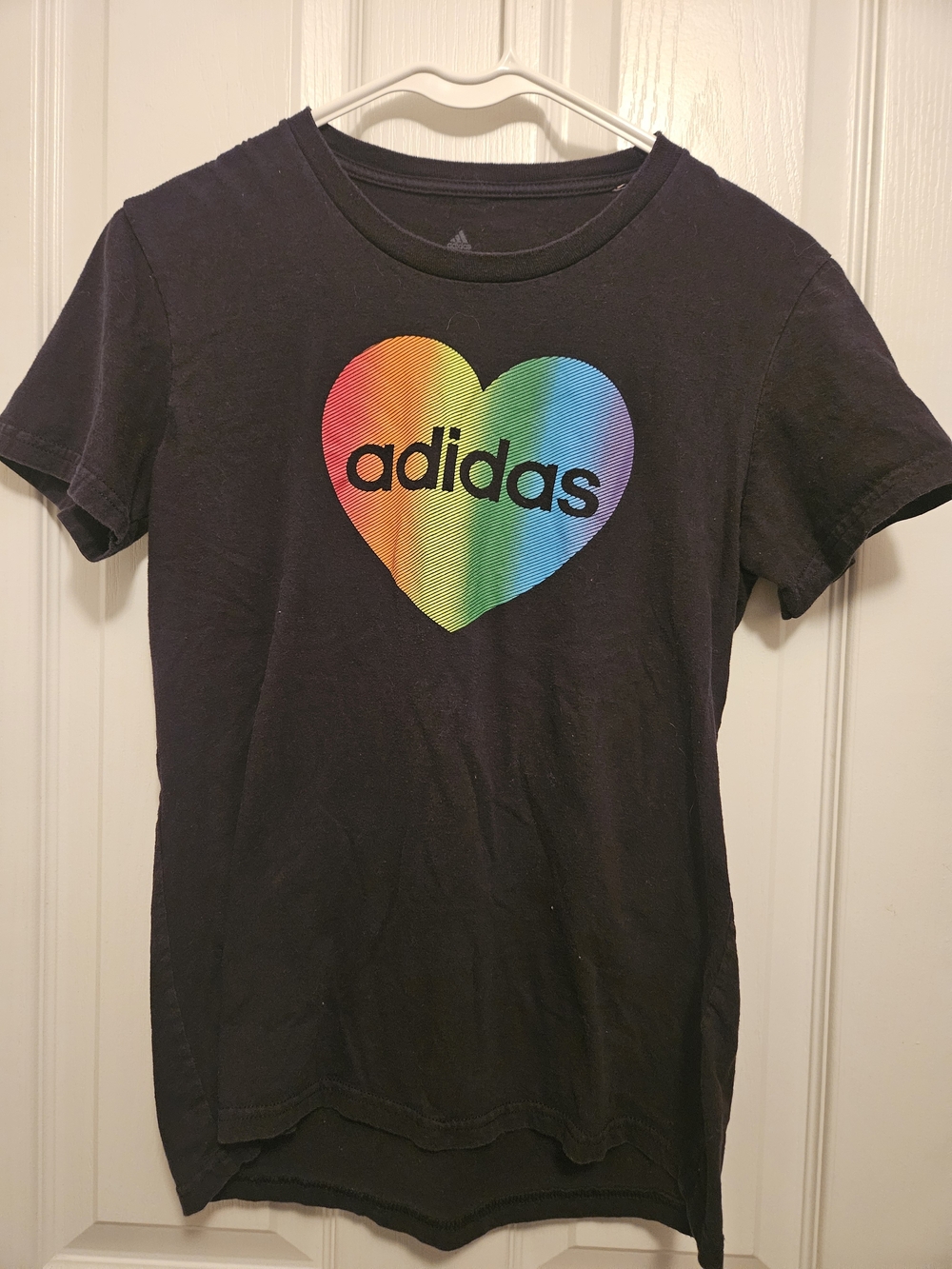 🎉 4 Items/$15 🎉 Adidas Women's Black Short-Sleeve Tee with Rainbow Heart Logo